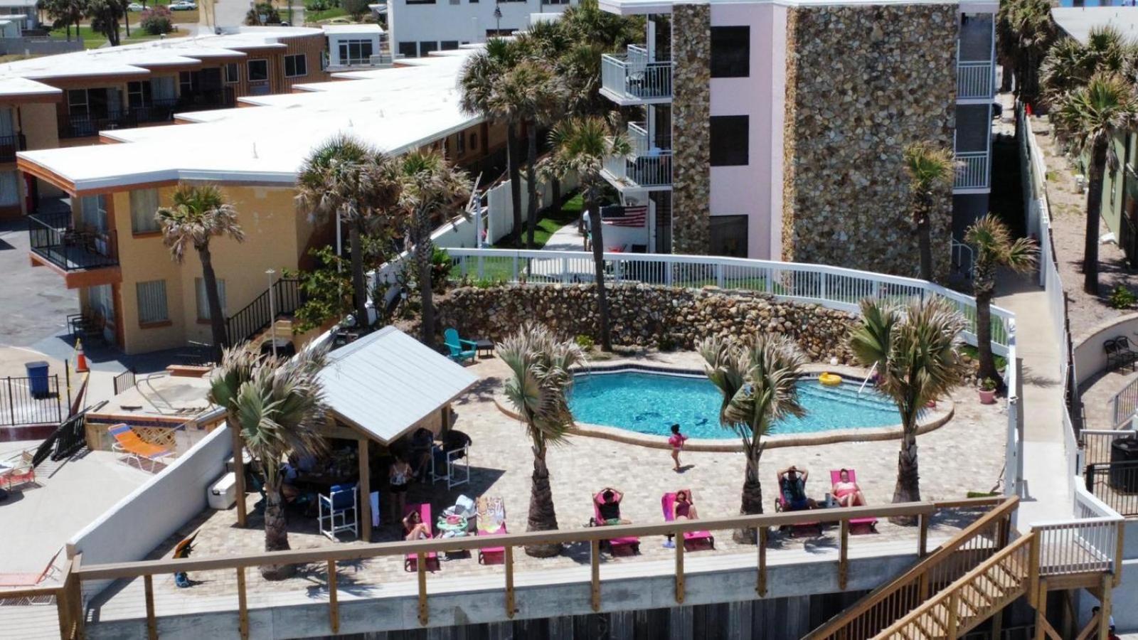 Flamingo Inn Beachfront - Дейтона-Бич Экстерьер фото
